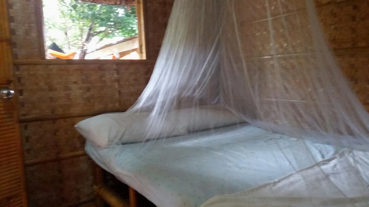 Hangout Beach Resort Катиклан Экстерьер фото