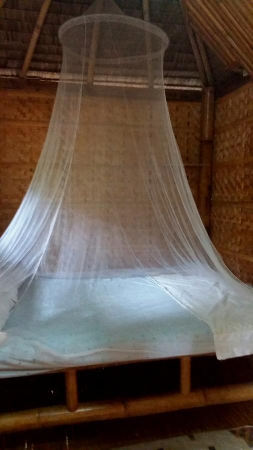 Hangout Beach Resort Катиклан Экстерьер фото