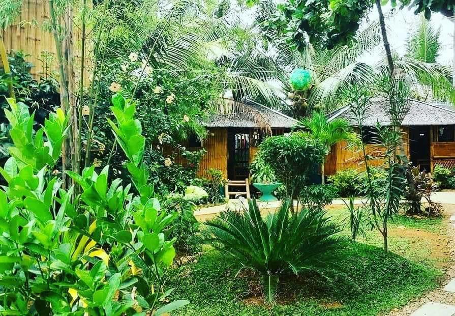 Hangout Beach Resort Катиклан Экстерьер фото