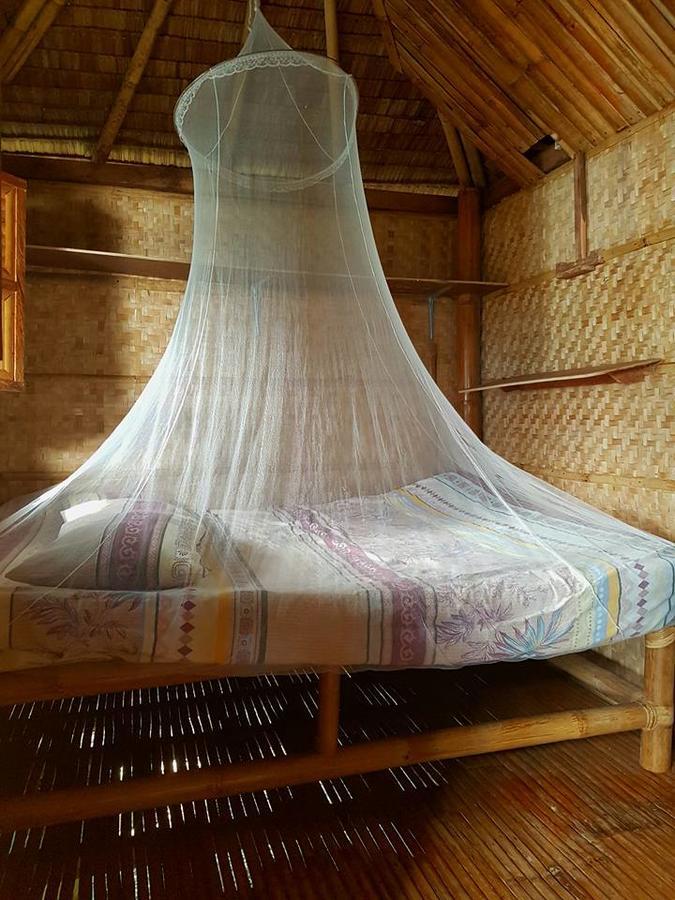 Hangout Beach Resort Катиклан Экстерьер фото