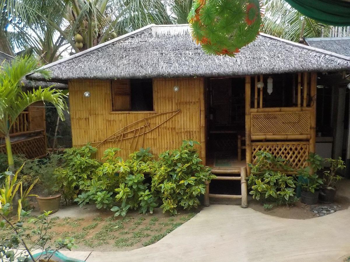 Hangout Beach Resort Катиклан Экстерьер фото