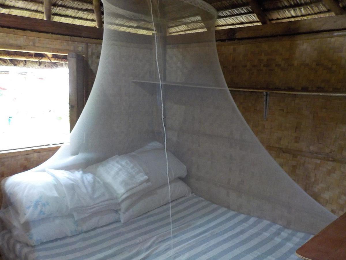 Hangout Beach Resort Катиклан Экстерьер фото